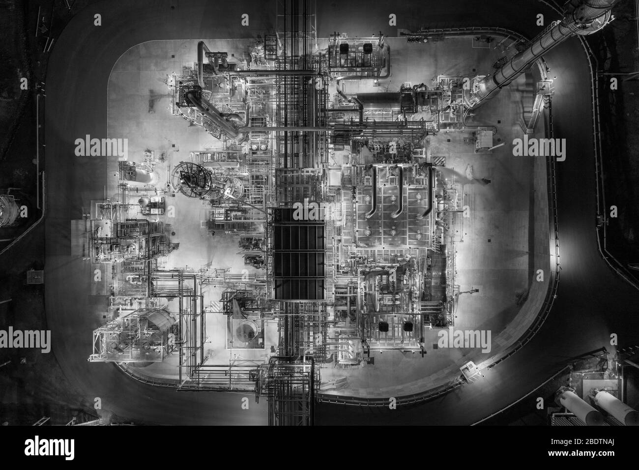 Refinery Black and White Stock Photos & Images Alamy