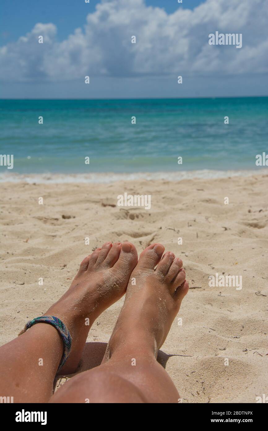 Close up seascape perfect island hi-res stock photography and images ...