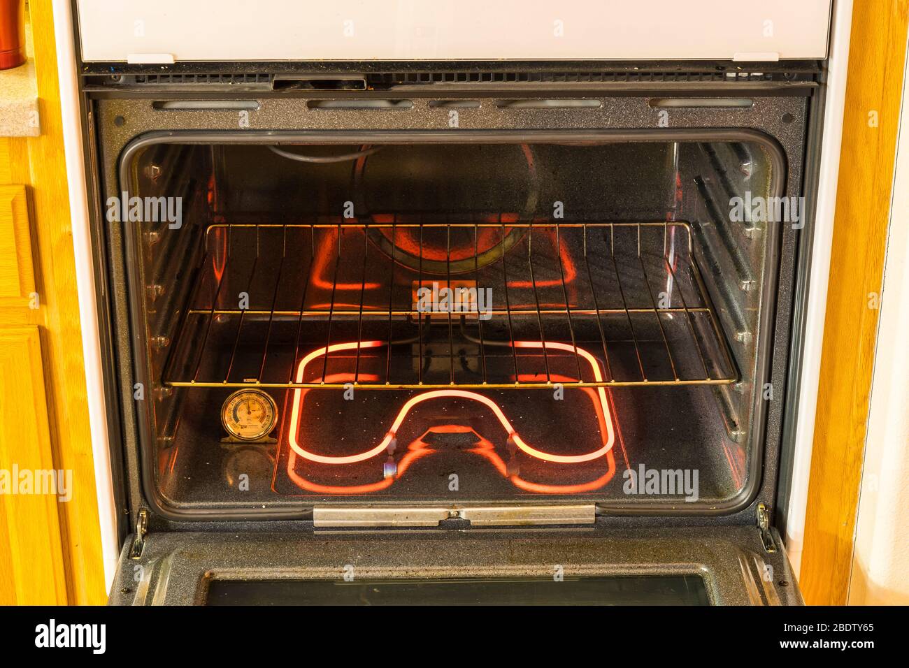 electric oven with coils