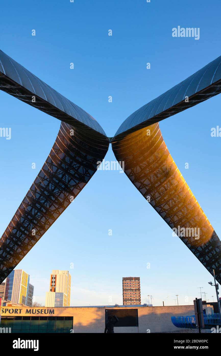 Tubular steel arch hi-res stock photography and images - Alamy