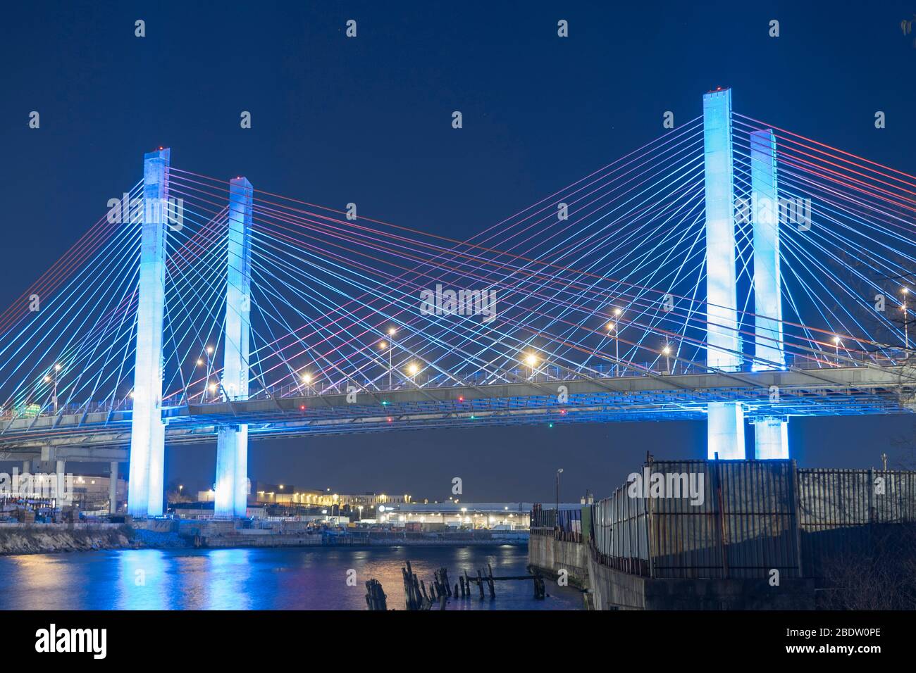 NEW YORK, NY APRIL 09, 2020 Koscuiuszko Bridge is seen during the
