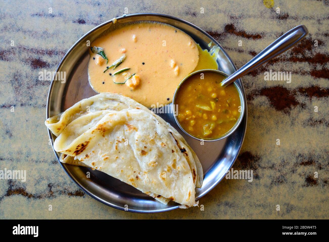 Cheap and plain meal of the Indian in all India, Roti sabji Stock Photo