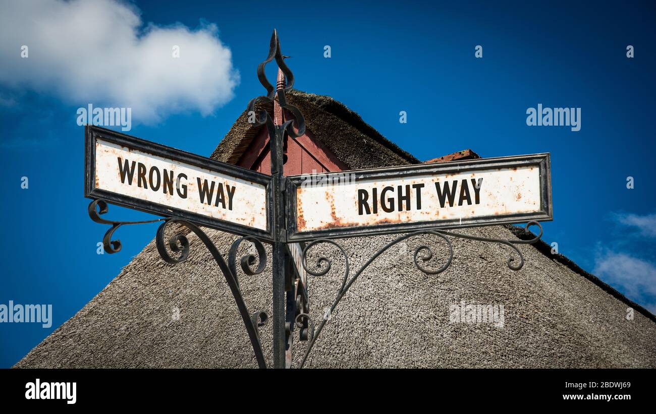 Street Sign RIGHT WAY versus WRONG WAY Stock Photo - Alamy