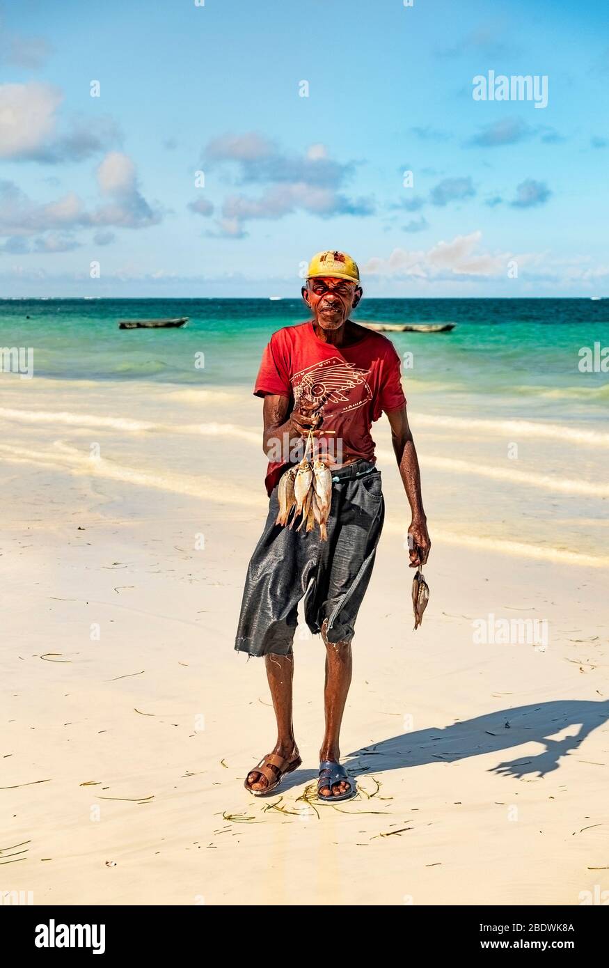Poor fisherman hi-res stock photography and images - Alamy