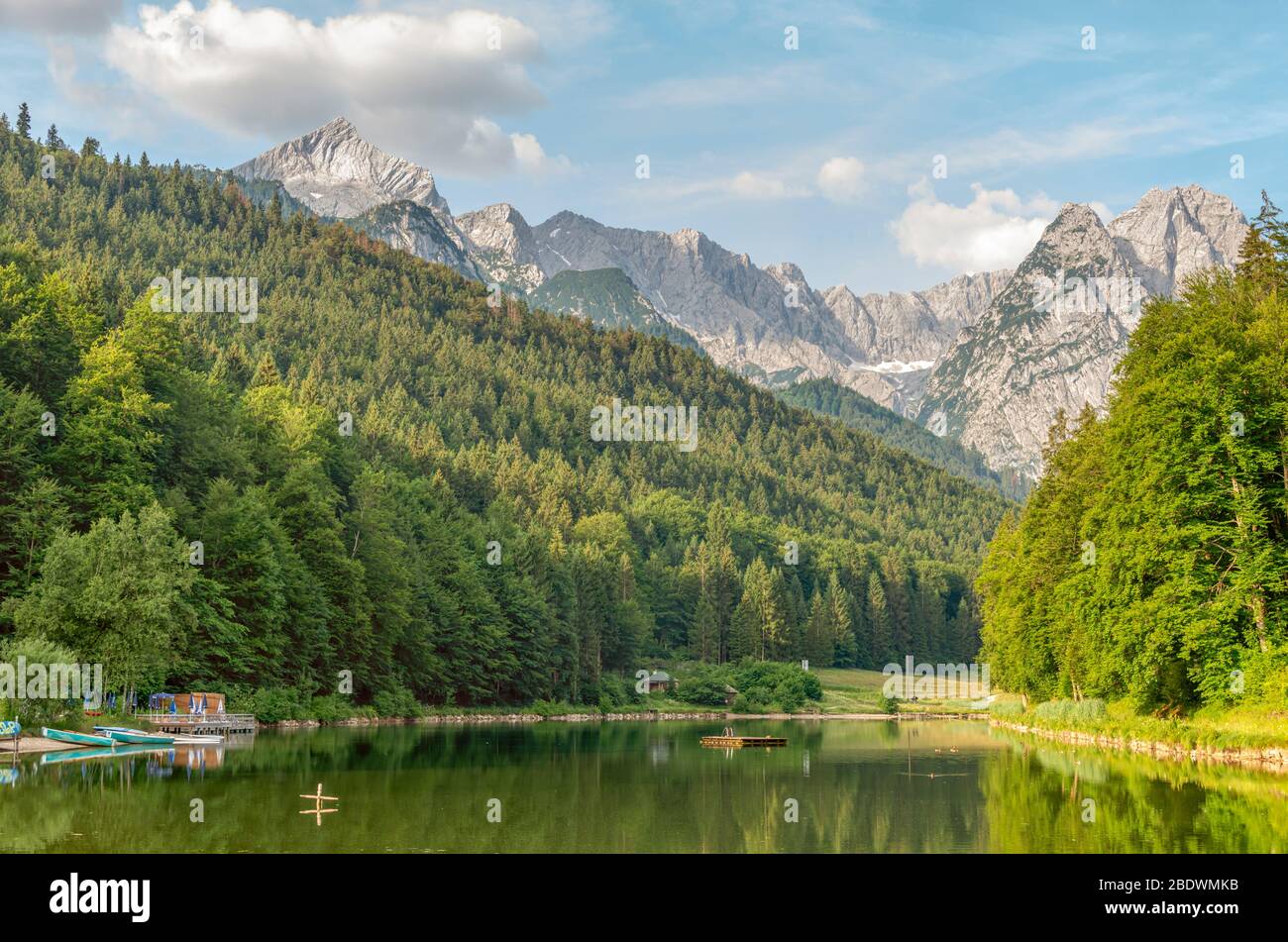 Landscape at the Riessersee with the Wettersteingebirge in the background, Garmisch Partenkirchen, Bavaria, Germany Stock Photo