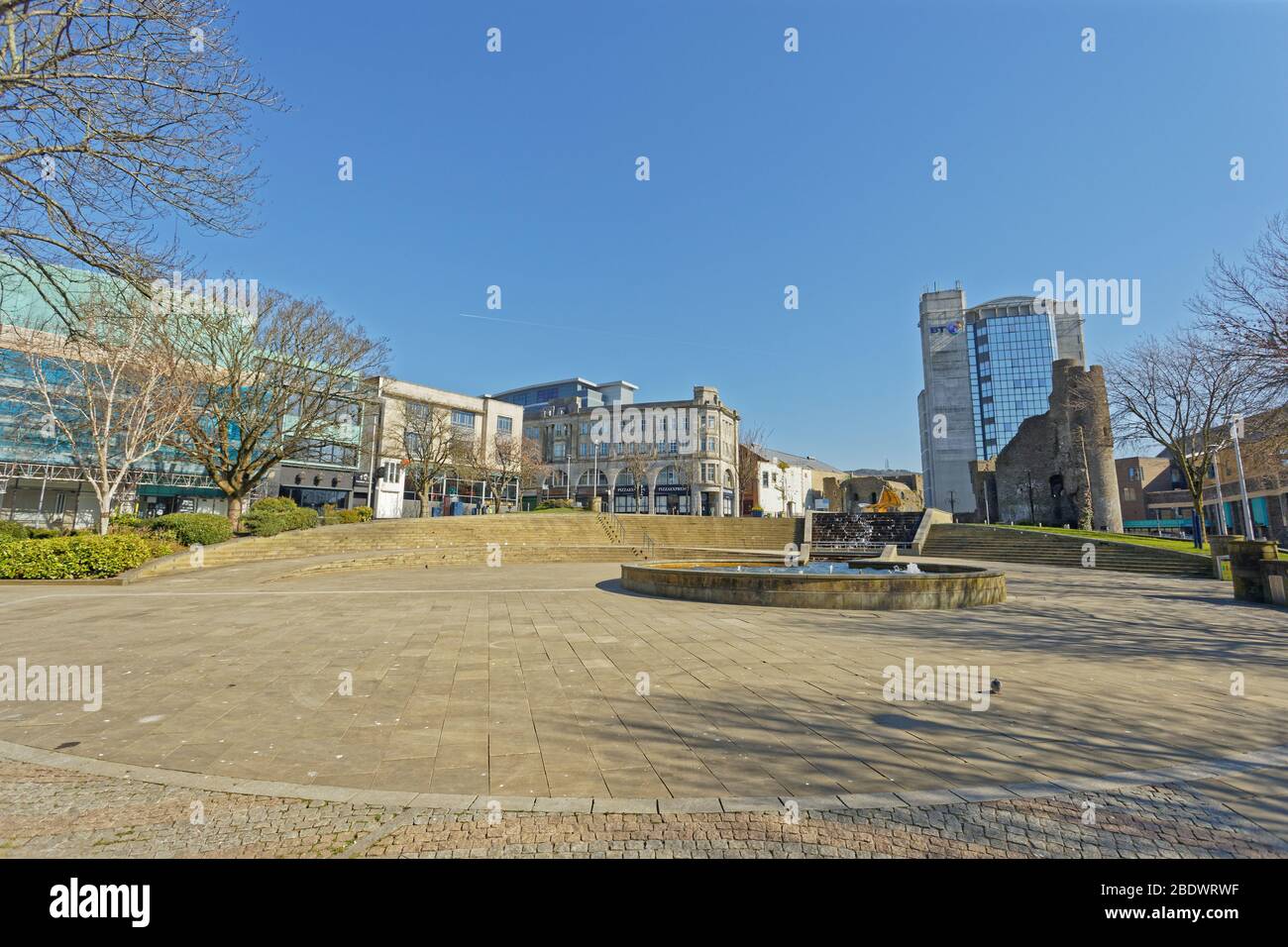 Pictured: The desrted Castle Square in Swansea, Wales, UK. Thursday 26 March 2020 Re: Covid-19 Coronavirus pandemic, UK. Stock Photo