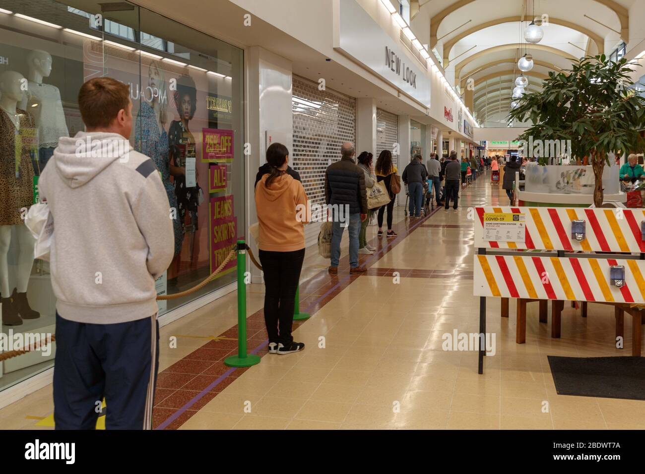 Dunnes stores ireland hires stock photography and images Alamy