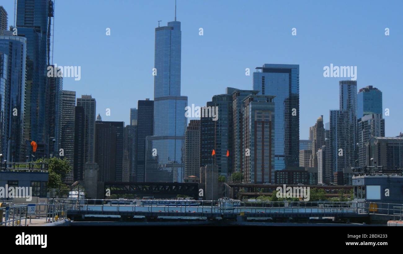 Chicago High Riser The High rise buildings of Chicago downtown - CHICAGO, UNITED STATES ...