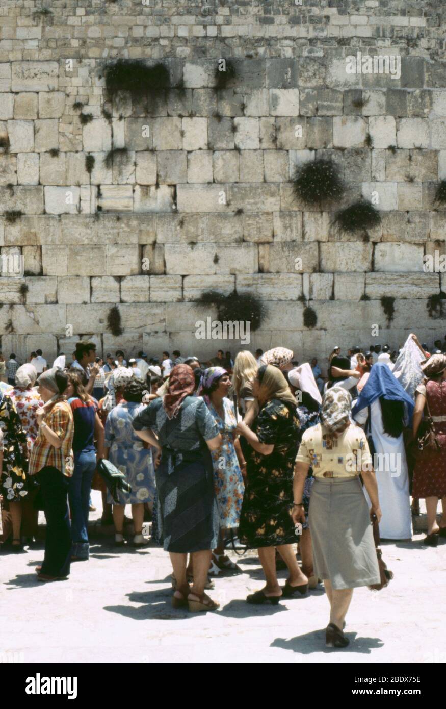 Women at the Western Wall, Jerusalem Stock Photo
