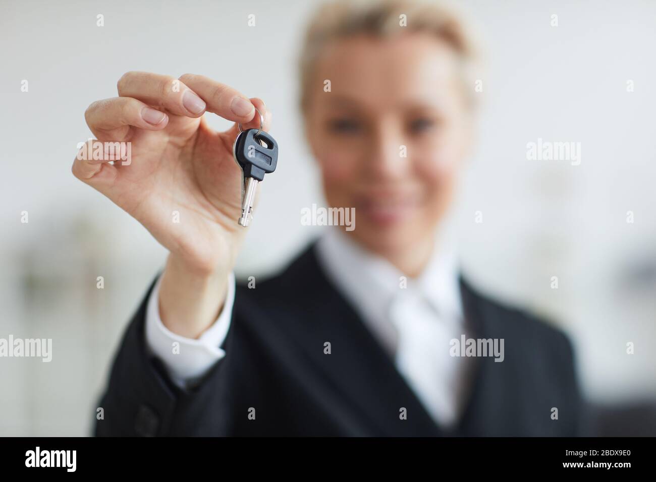 Manager showing office keys hi-res stock photography and images - Alamy