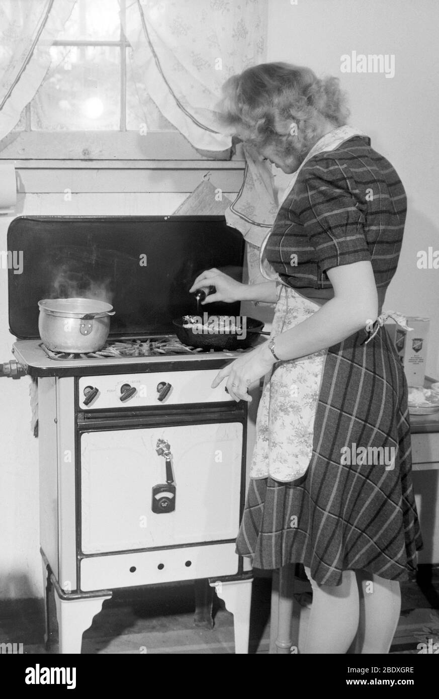 1938 1943 hi-res stock photography and images - Alamy 1938 1943 hi-res stock photography and images - Alamy