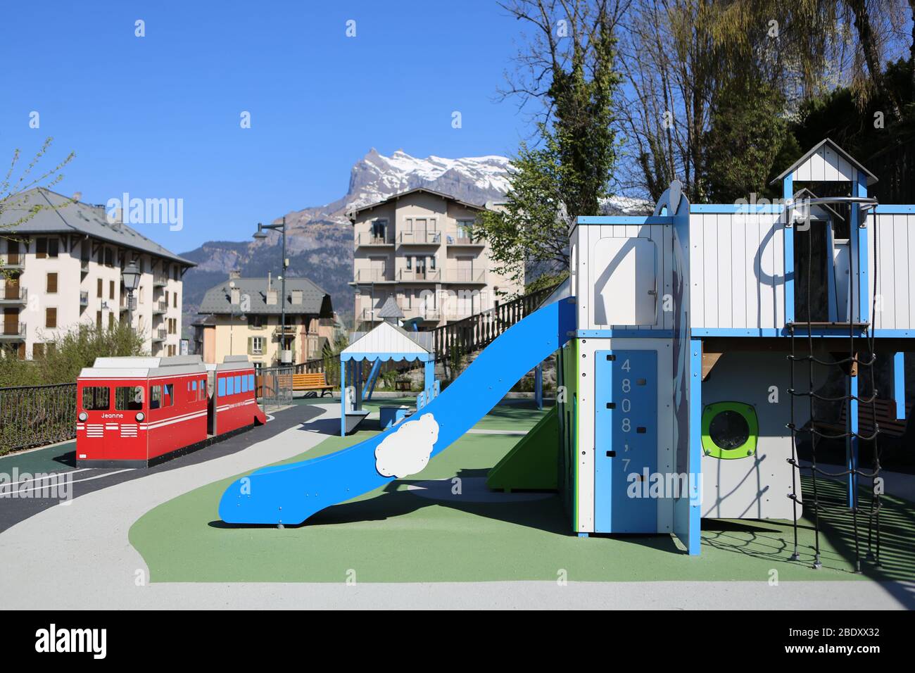 Aire de jeux. Jardin d'enfants. Jardin du Mont-Blanc. Saint-Gervais-les-Bains. haute-Savoie. France. Stock Photo