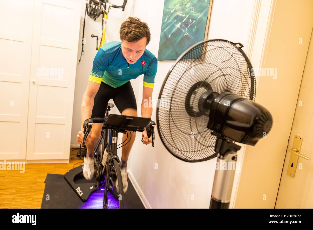 zwift roller trainer