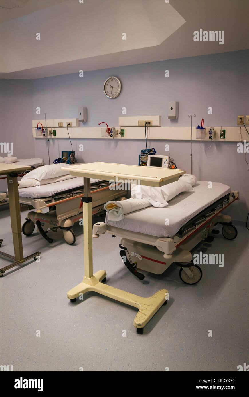 equipment and medical devices in modern operating room Stock Photo