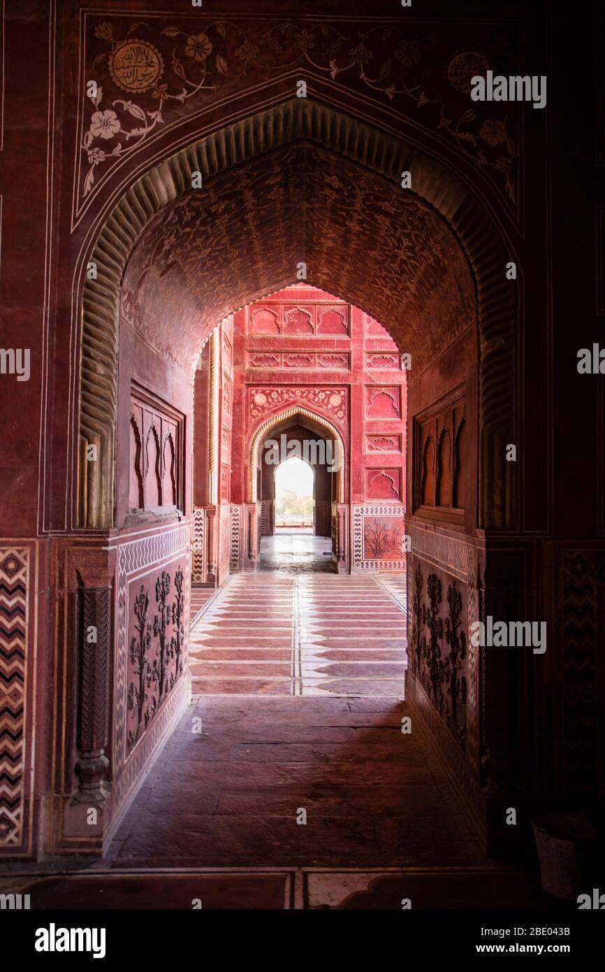 View of interior Taj Mahal, India Stock Photo - Alamy