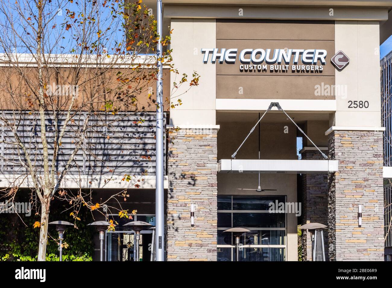 Jan 24, 2020 Mountain View / CA / USA - The Counter restaurant location; The Counter is a high-end casual dining restaurant chain offering custom-topp Stock Photo