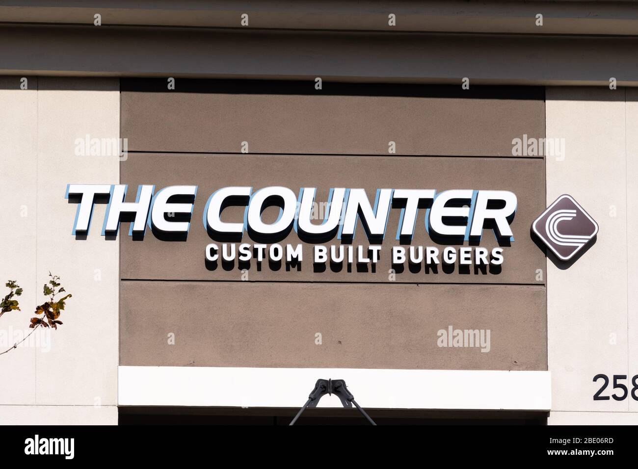 Jan 24, 2020 Mountain View / CA / USA - Close up of The Counter restaurant logo; The Counter is a high-end casual dining restaurant chain offering cus Stock Photo