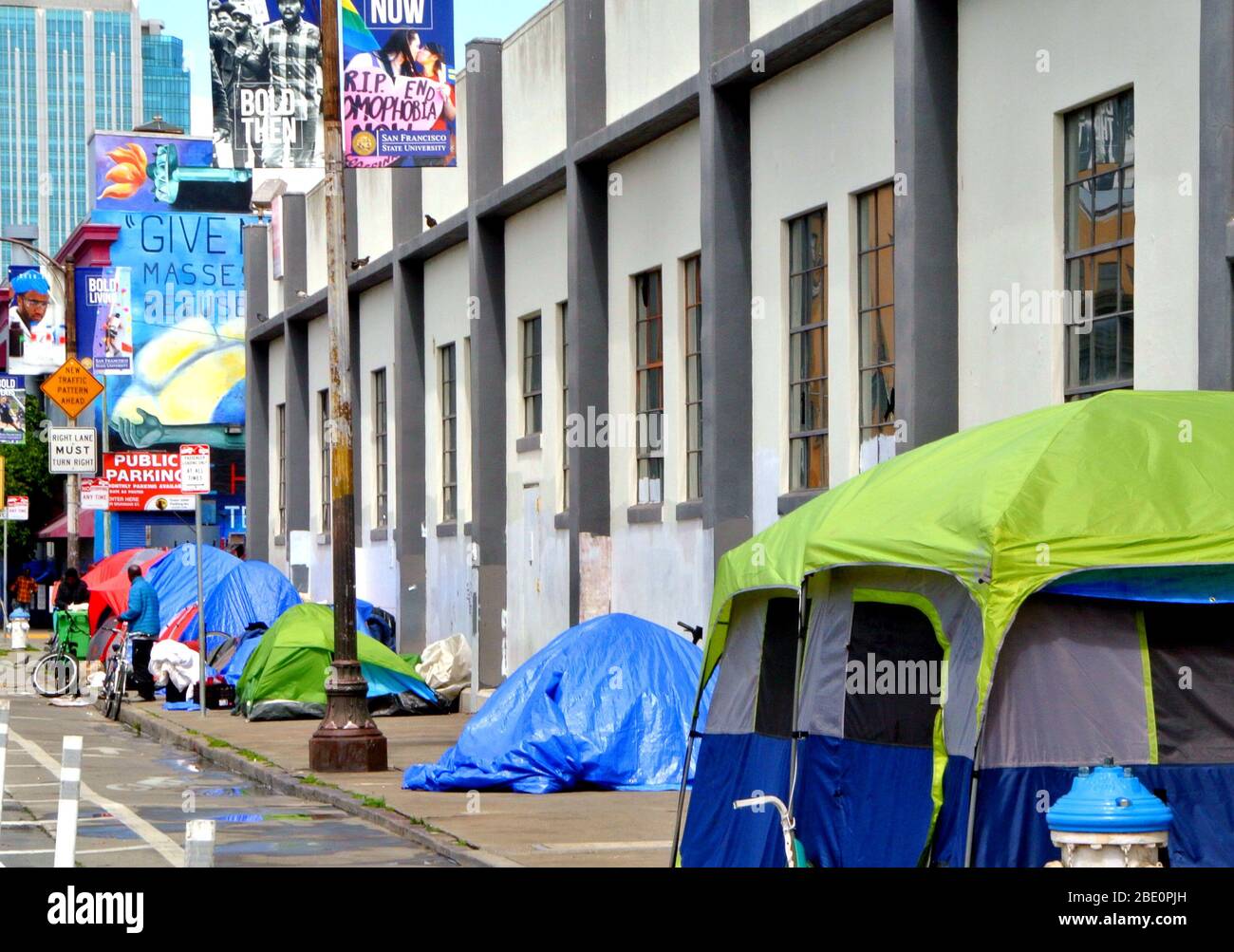 Inner city poverty hires stock photography and images Alamy