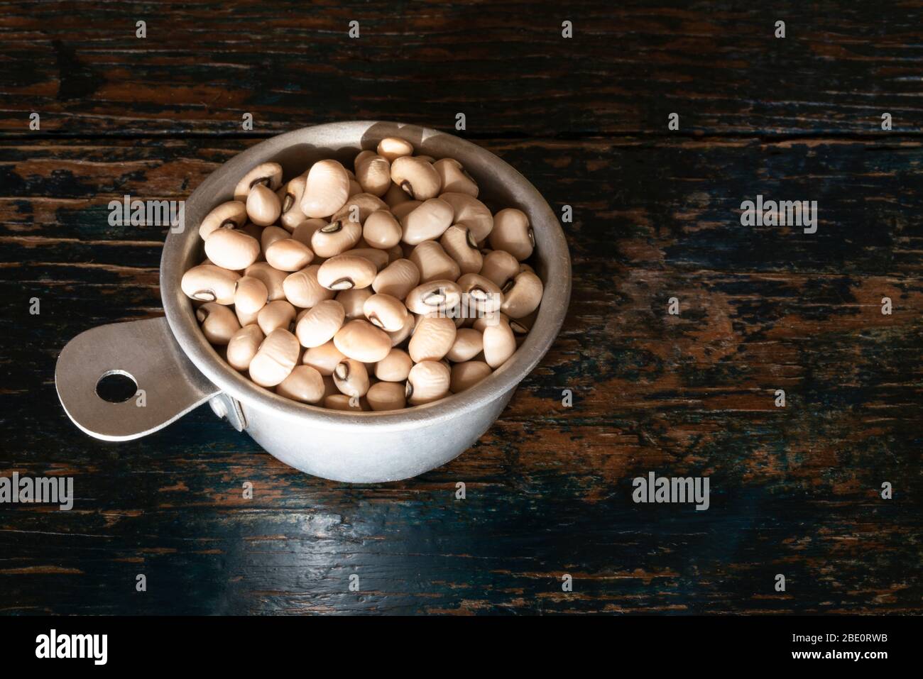 Black Eyed Peas in a Measuring Cup Stock Photo Alamy