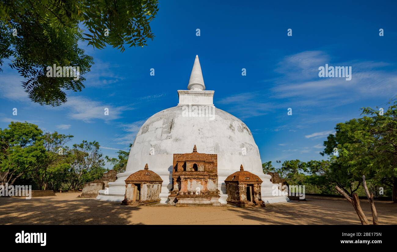 Kiri Vehera dagoba is one of the best preserved dagoba in the Ancient City of Polonnaruwa, Sri Lanka. Stock Photo