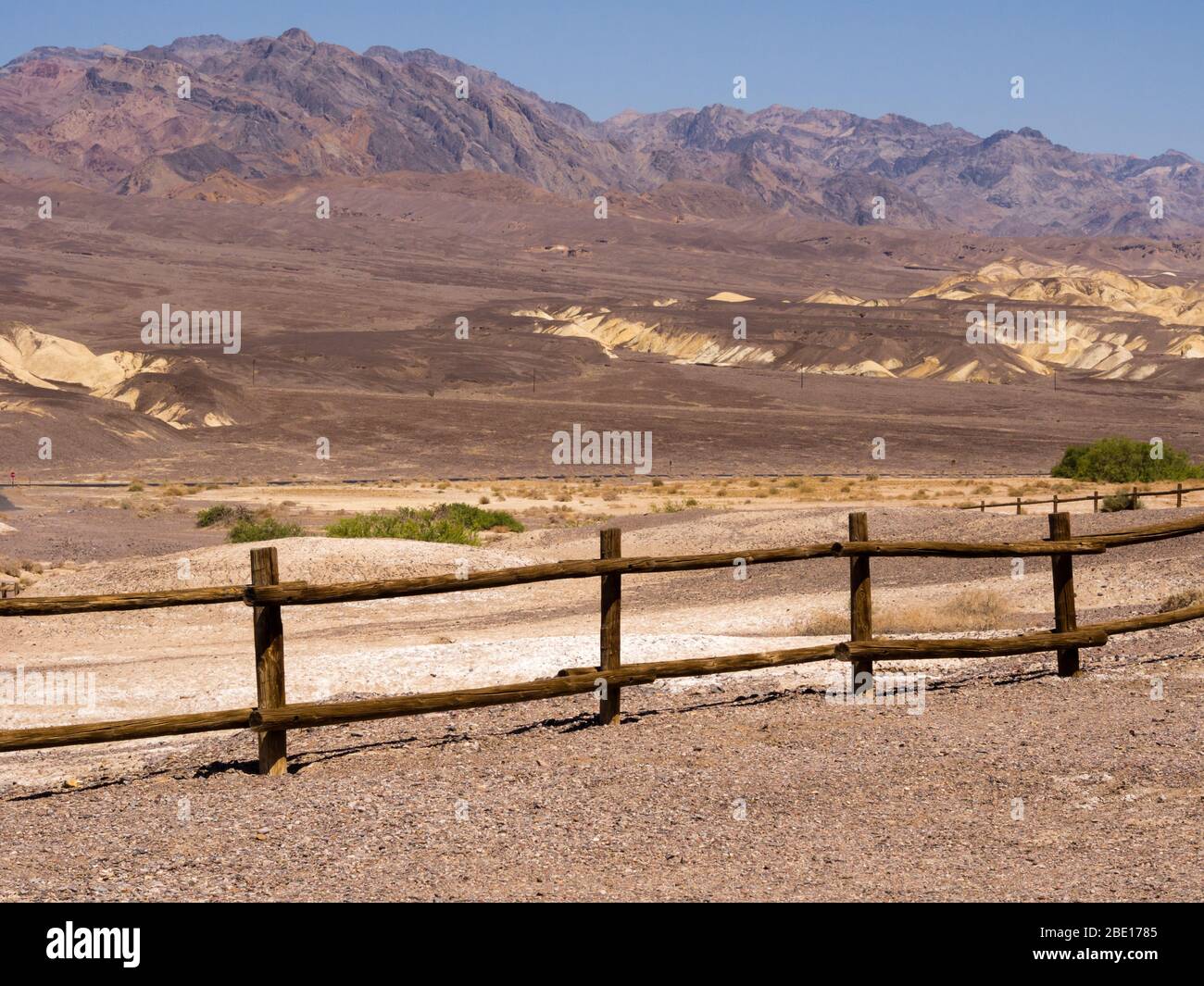 Wooden fence in Death Valley Stock Photo - Alamy