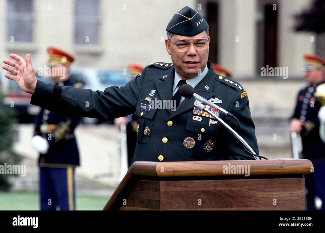 Collin powel hi-res stock photography and images - Alamy