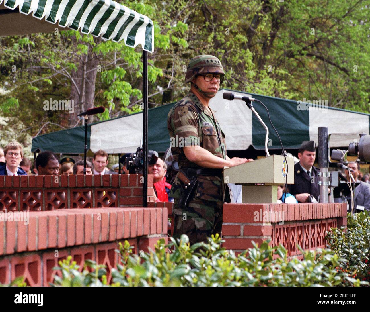 General Colin Powell addresses the audience at Forces Command change of ... image.