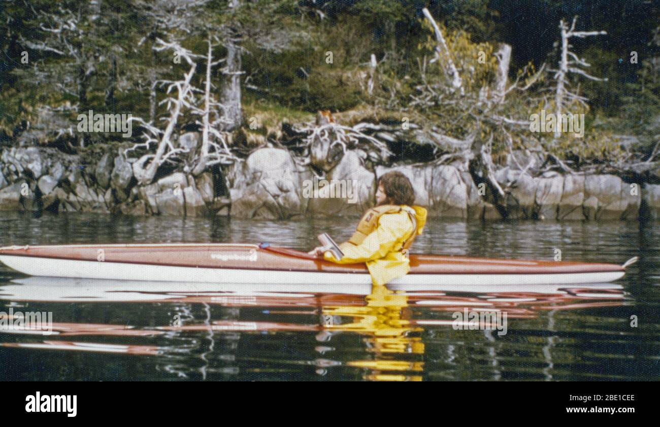 June 1975 Aialik Bay, Bear Cove, Kayaker, Alaska Stock Photo Alamy