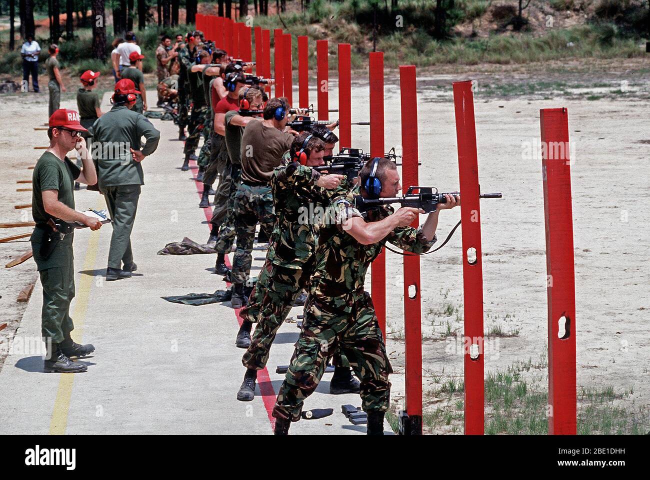 Royal Canadian Air Force members fire M-177 machine guns at the range ...