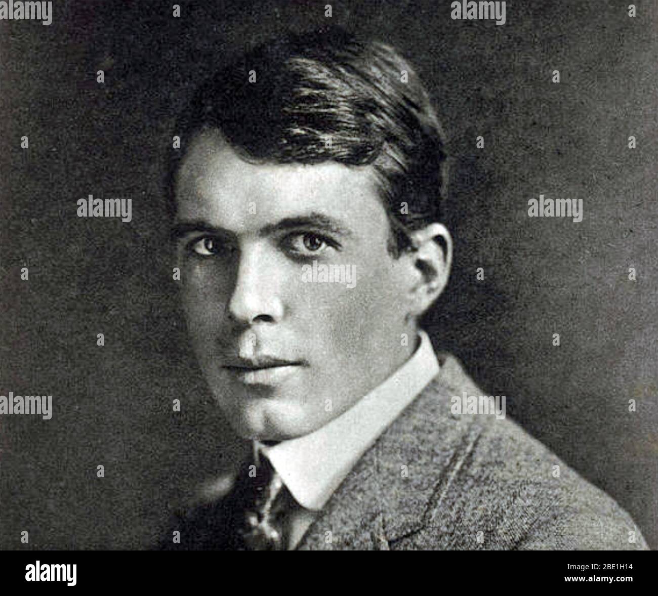 WILLIAM LAWRENCE BRAGG (1890-1971) Australian-British physicist and x ...