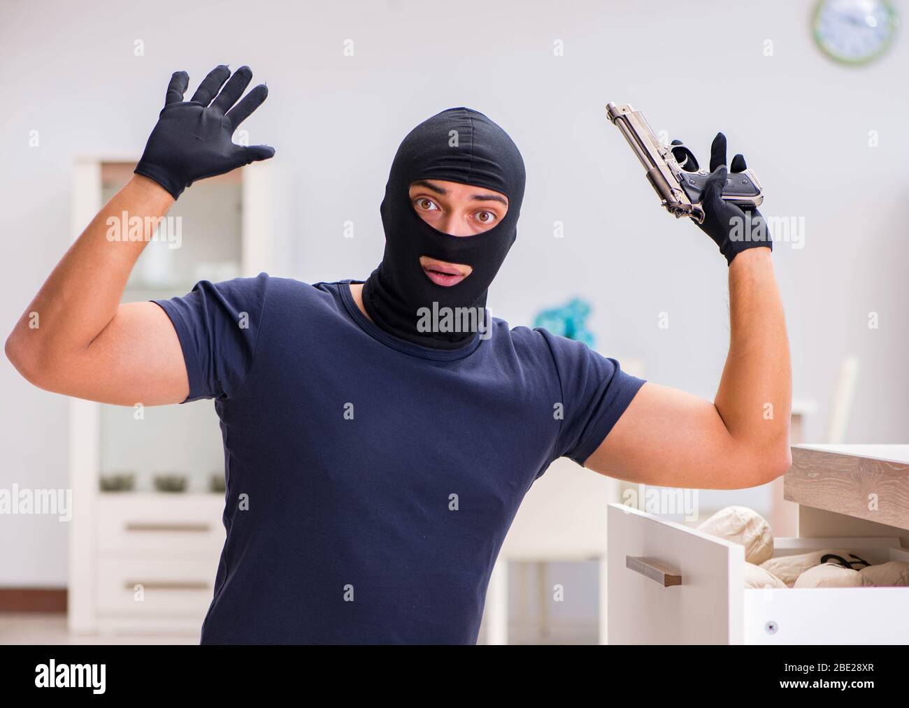 Shower Robber