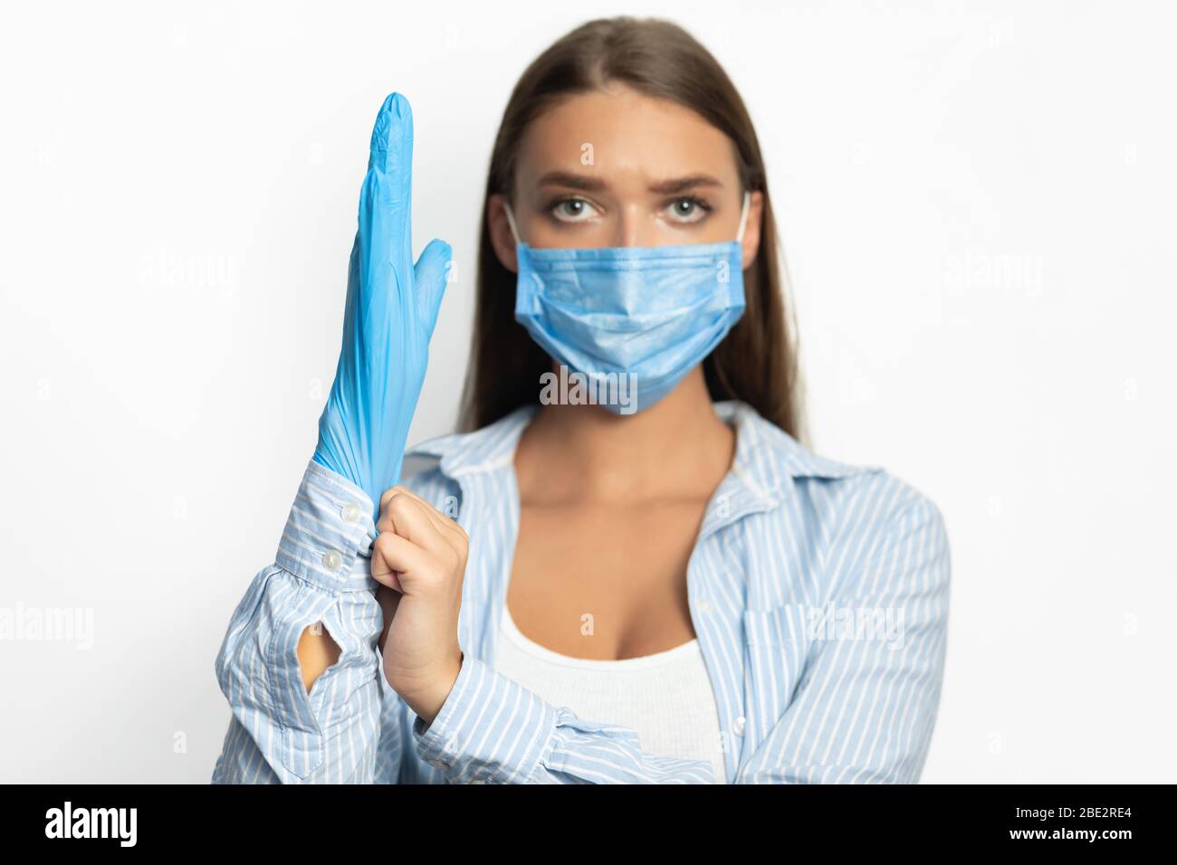 Girl wearing mask and gloves hi-res stock photography and images - Alamy