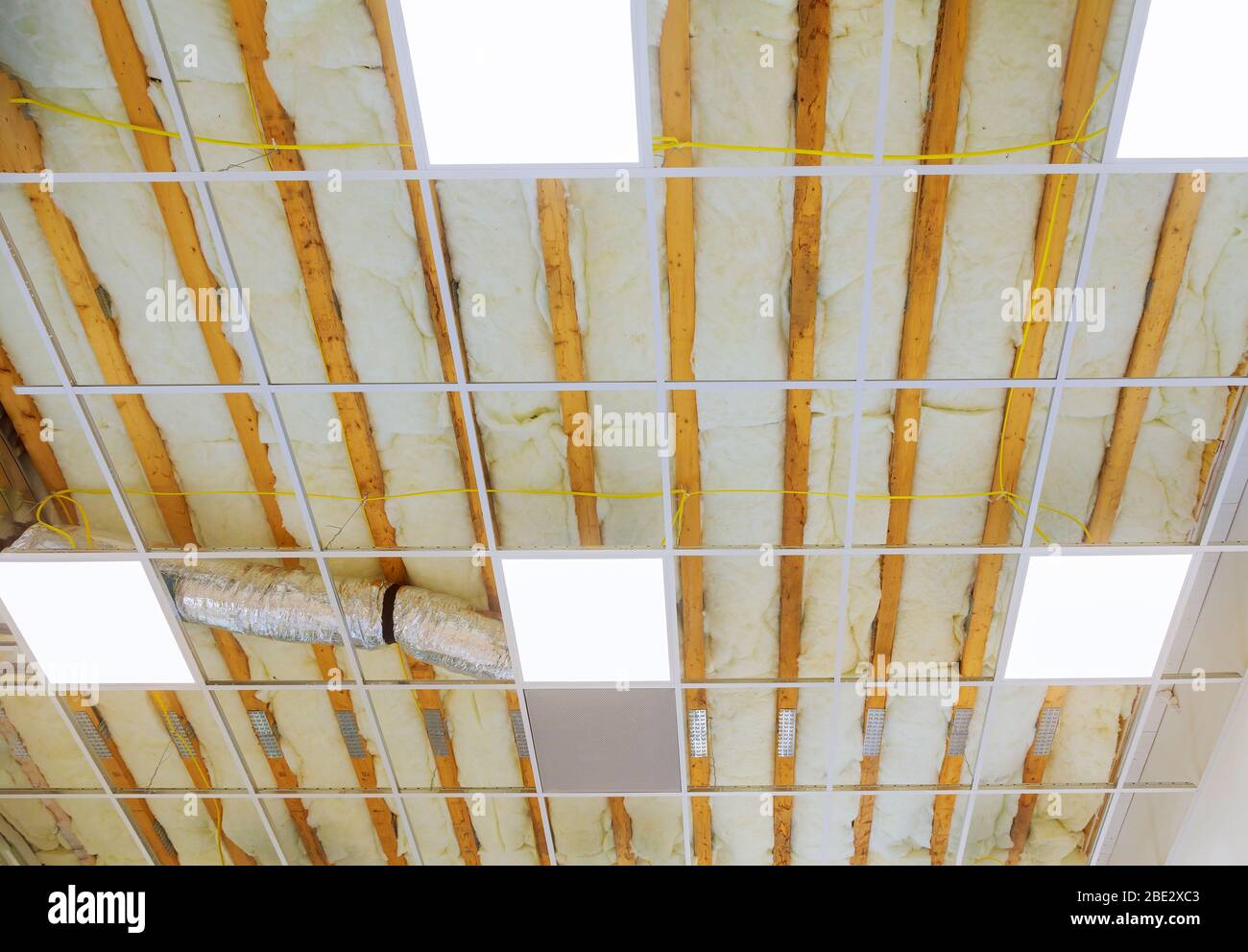 Making of false ceilings, metal frame of suspended ceilings at