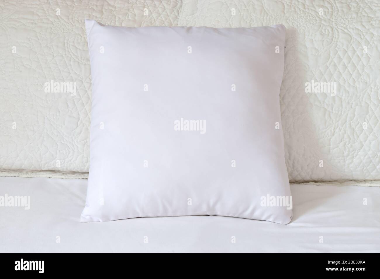 Download Throw Pillow High Resolution Stock Photography And Images Alamy