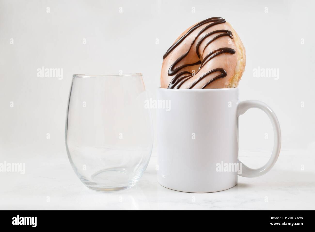 1,548 Clear Glass Coffee Cups Stock Photos, High-Res Pictures, and Images -  Getty Images