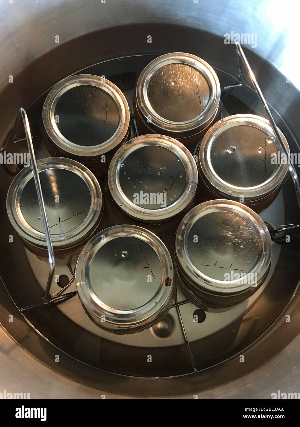 Hot water bath canning hires stock photography and images Alamy