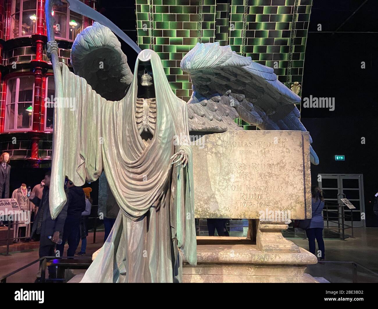 Tom Riddle's Gravestone Harry Potter WB Studio Tour Stock Photo Alamy