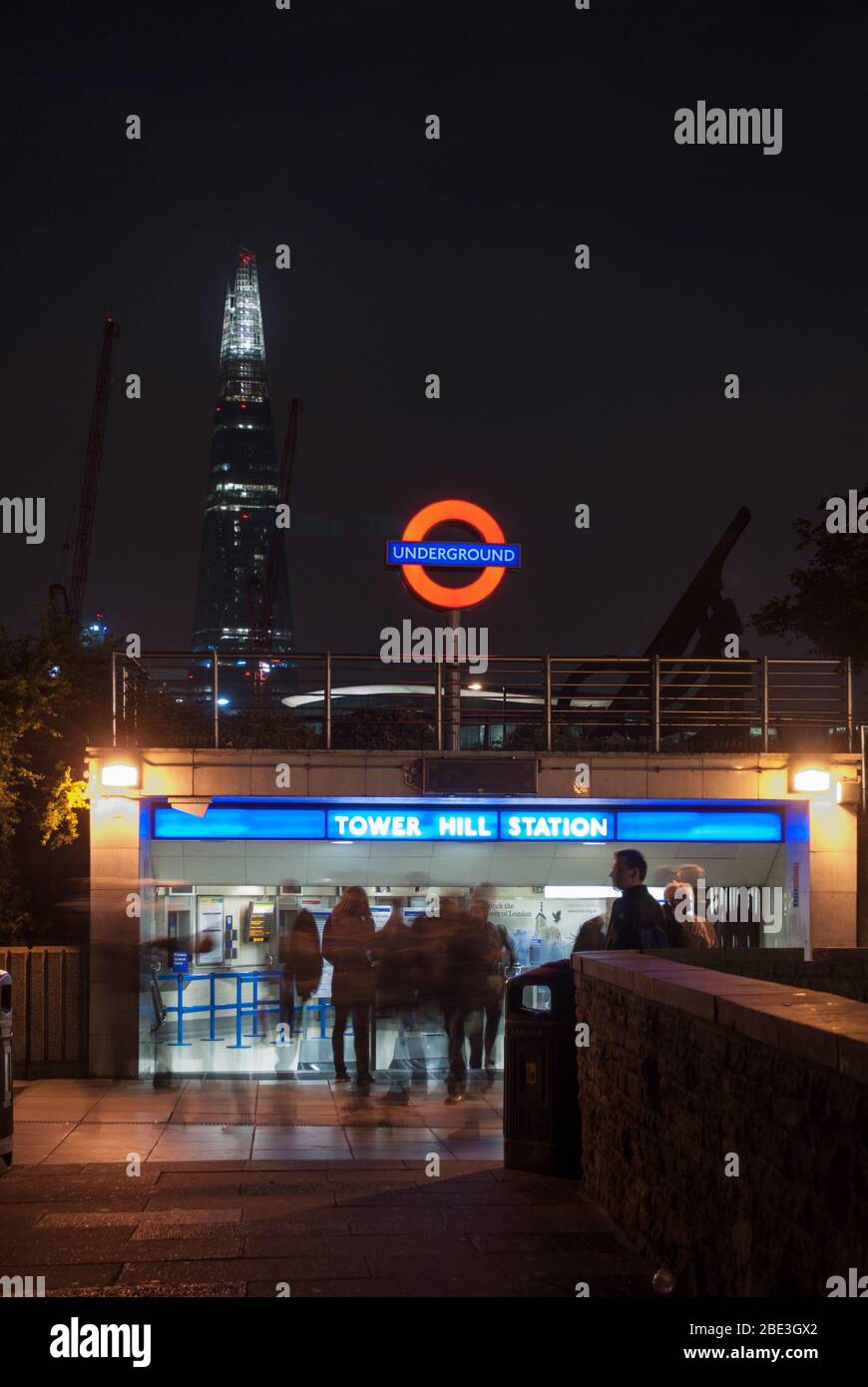 Commuters Commute Evening Entrance Busy London Underground Tower Hill Tube Station. 38 Trinity Square, City of London, EC3N 4DJ Stock Photo