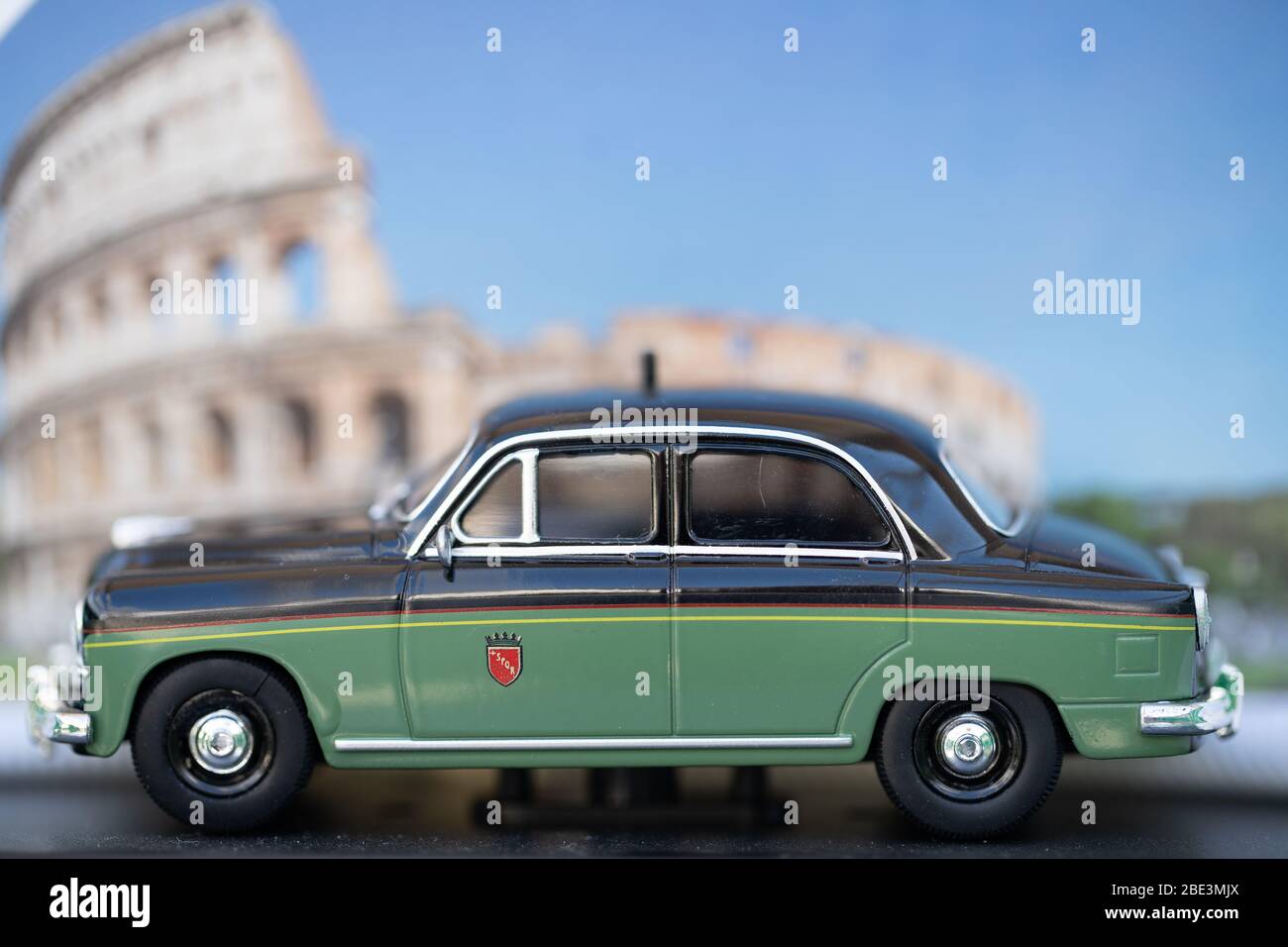 Old rome taxi of 1955 fiat old model of green color Stock Photo