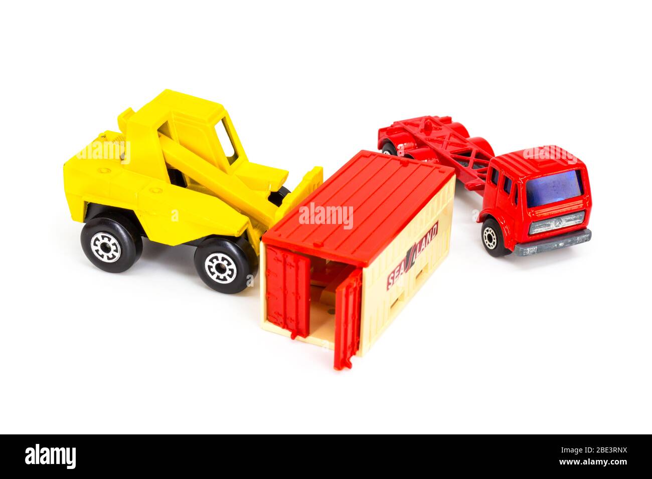 Lesney Products Matchbox model toy car 1-75 series no.42 Mercedes-Benz Container Truck and 48 Sambron Jacklift Stock Photo