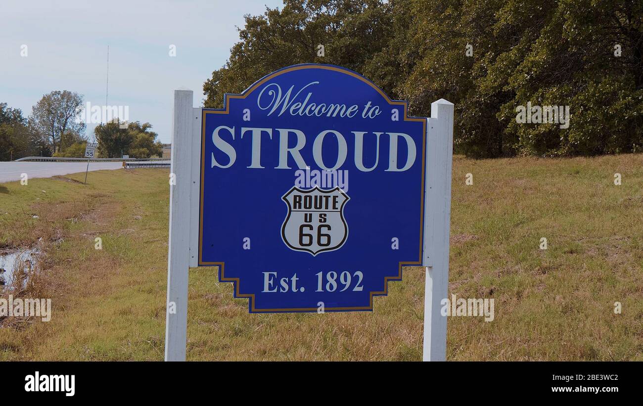 to Stroud sign in Oklahoma Stock Photo Alamy