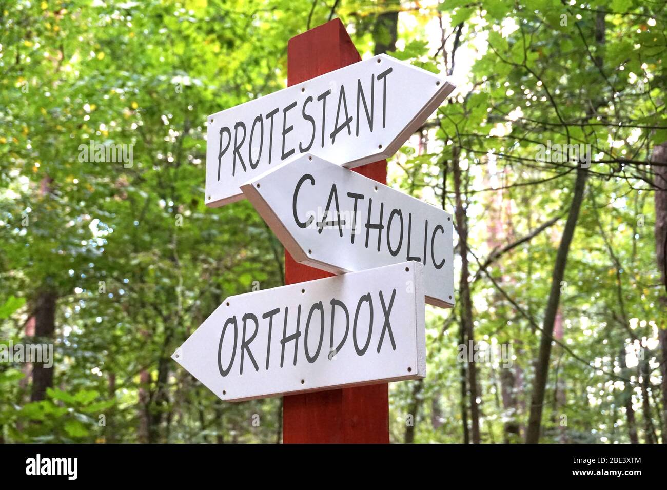 Greek roadsign hi-res stock photography and images - Alamy