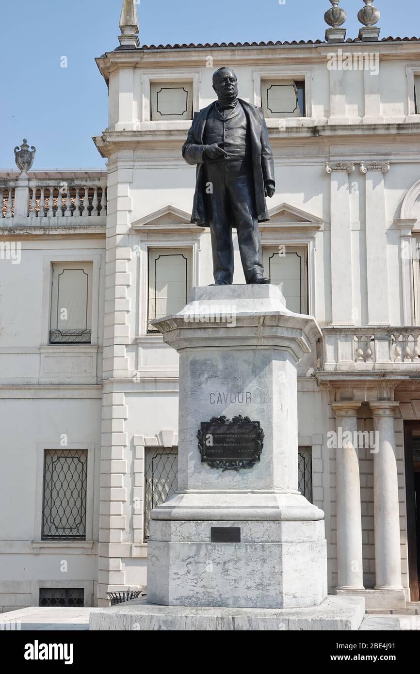 Statue of Cavour (Camillo Paolo Filippo Giulio Benso) in Padova, Italy ...