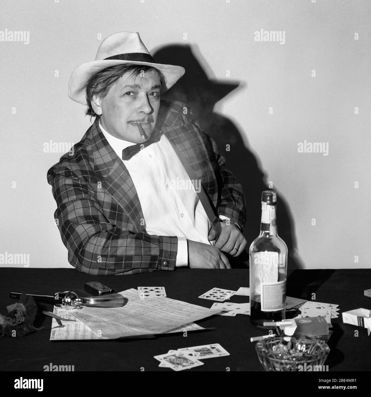 Playing a gangster hires stock photography and images Alamy