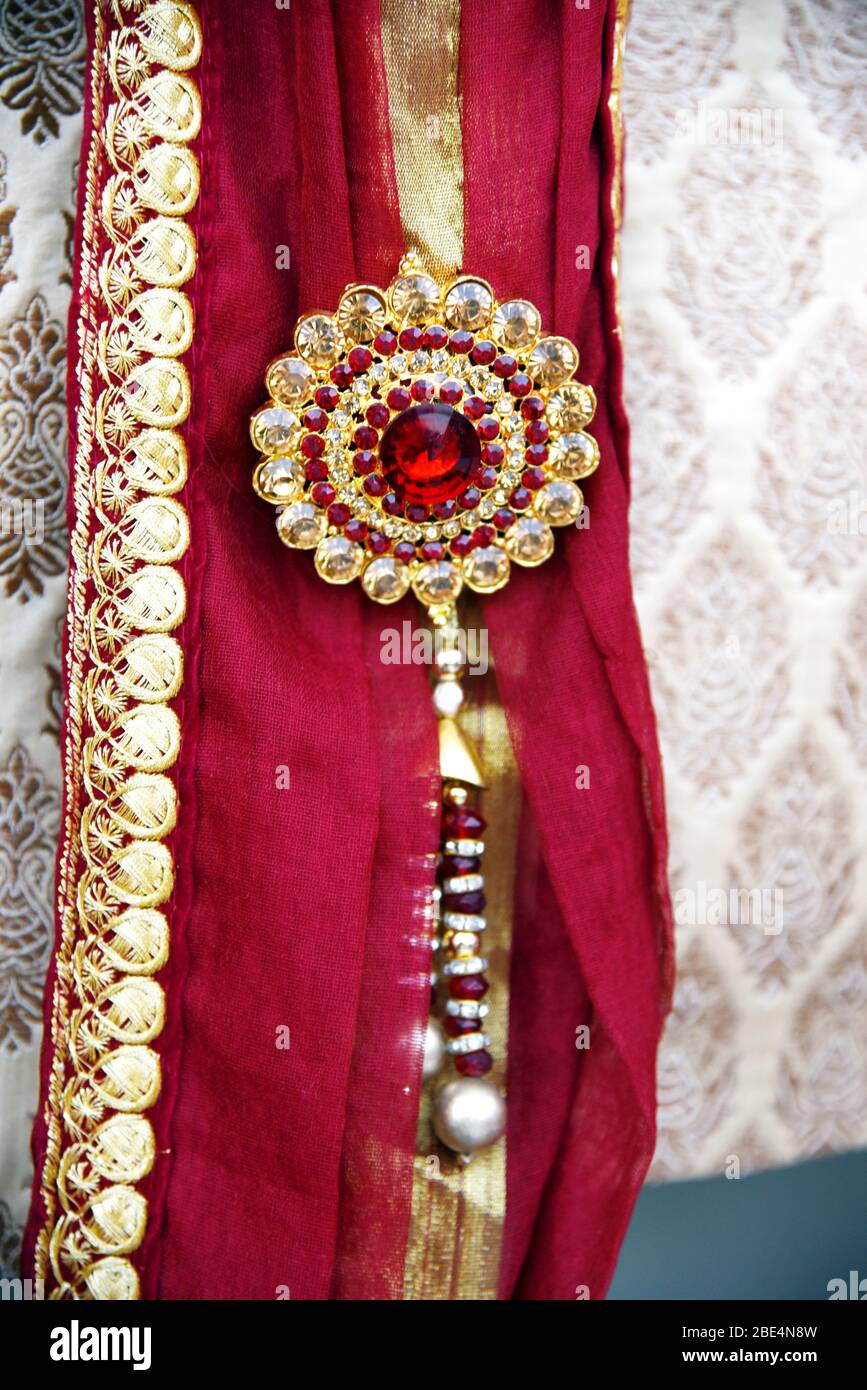 Pakistani Indian groom wedding sherwani embroidery design Stock Photo