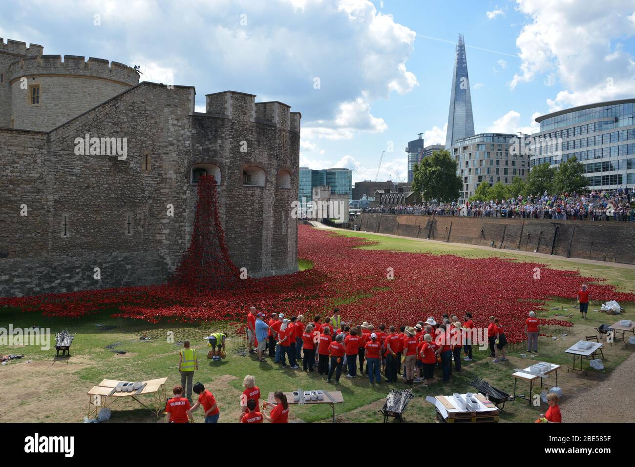 Poppy Installation 'Tower of London 2014' called Blood Swept Lands and Seas of Red Stock Photo