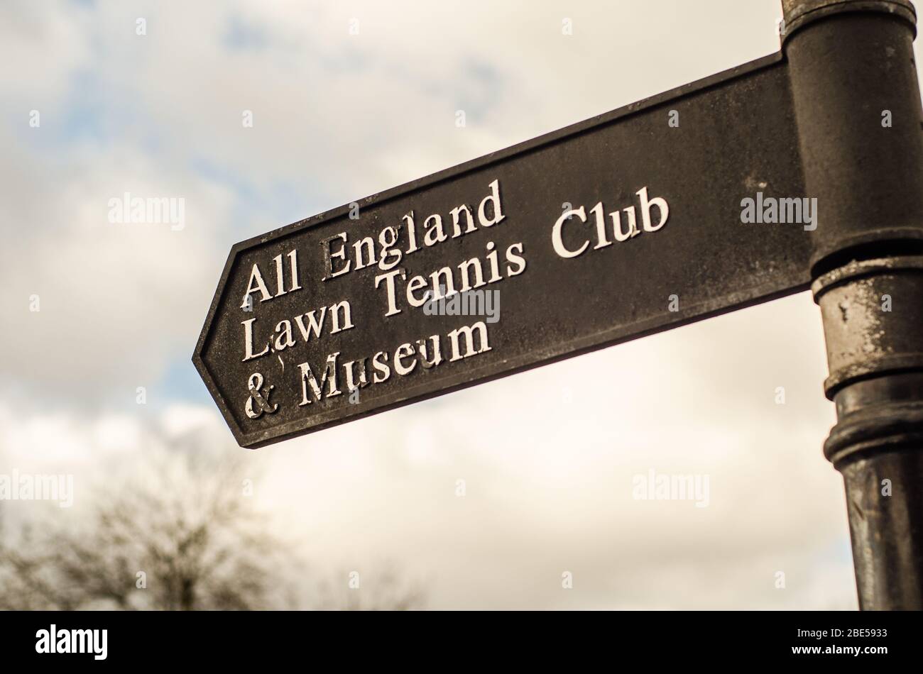 LONDON- MARCH, 2018: Directional sign post for the world famous All England  Lawn Tennis Club and Museum, the home of Tennis in England and annual Cham  Stock Photo - Alamy