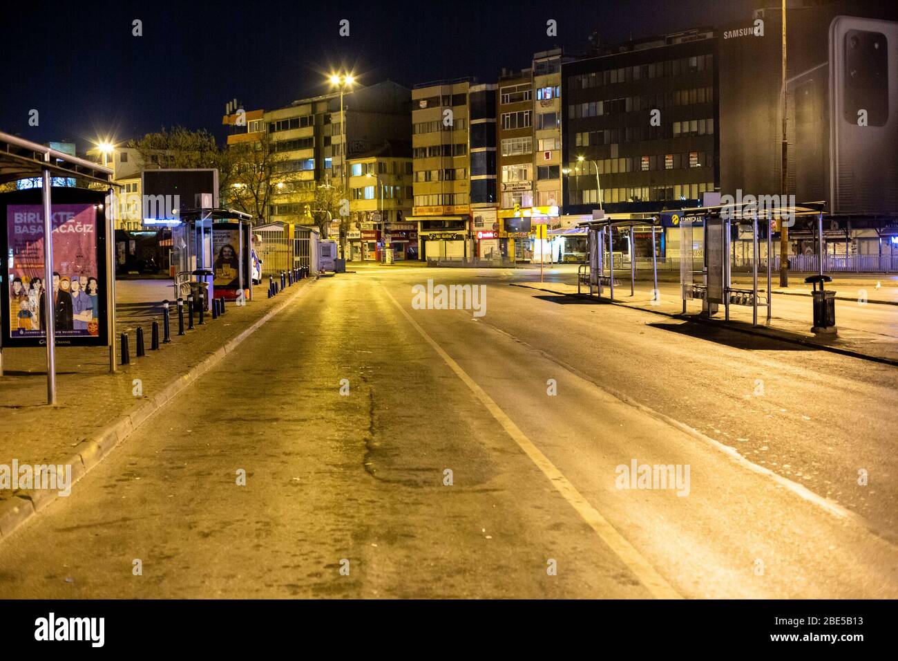 https www alamy com istanbul turkey 11th apr 2020 april 11 2020 streets and squares left empty due to the curfew in kadikoy district on april 11 in istanbul turkey in order to prevent new type coronavirus pandemic the ministry of interior has decided to take additional measures in this context curfews will be imposed for 48 hours in 31 provinces with metropolitan status from april 10th midnight total number of registered cases in country reaches 52167 as 5138 more people test positive for virus turkey confirmed that 95 more people died from the coronavirus in the country over the past 24 hours b image352930959 html