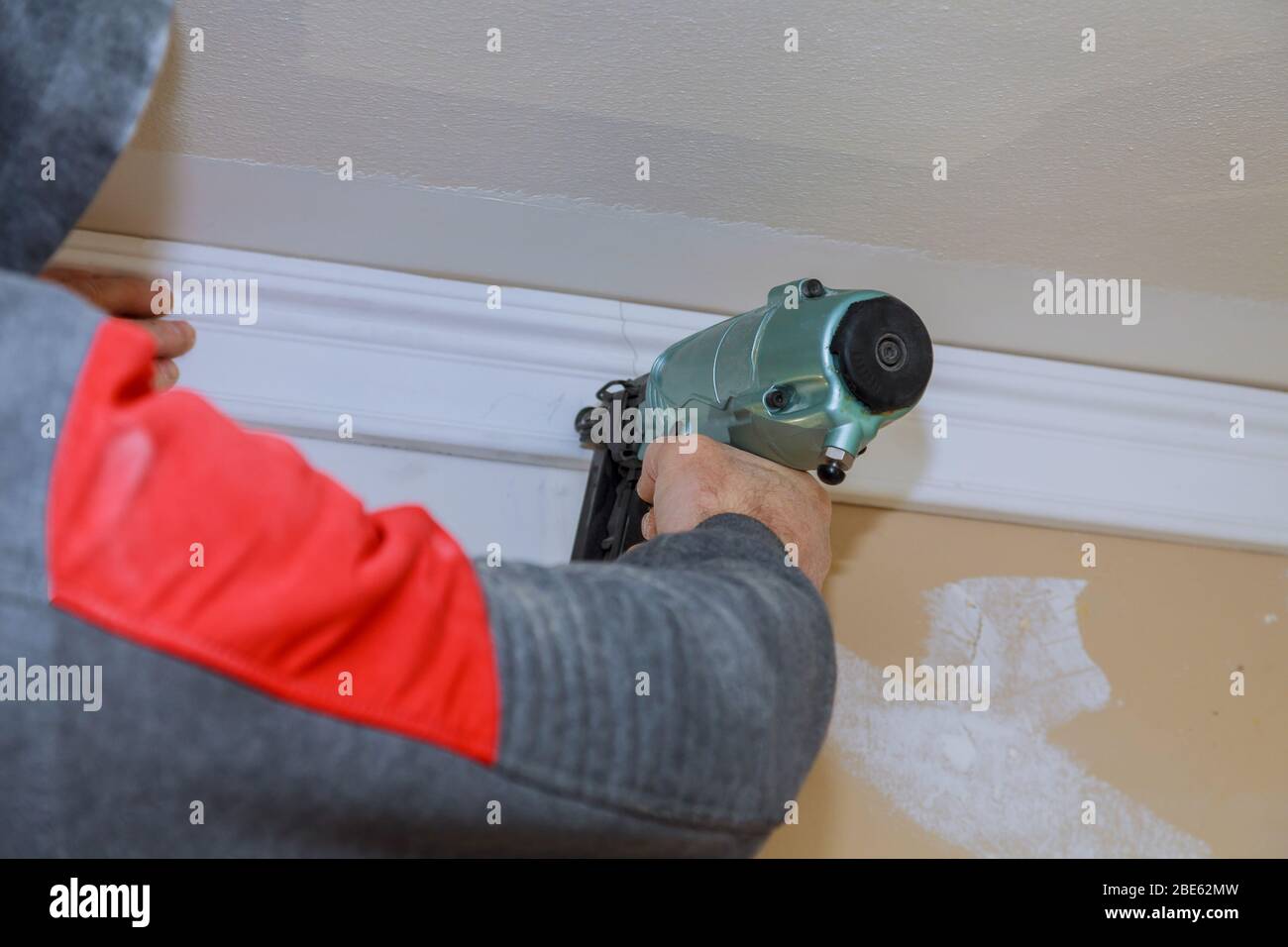 Crown molding installation hires stock photography and images Alamy
