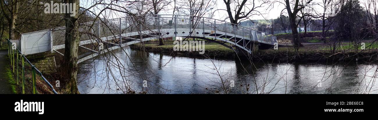 Laurie Bridge over River Teviot, Wilton Lodge Park, Hawick, Scottish Borders Stock Photo